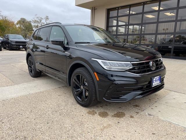 new 2024 Volkswagen Tiguan car, priced at $34,901