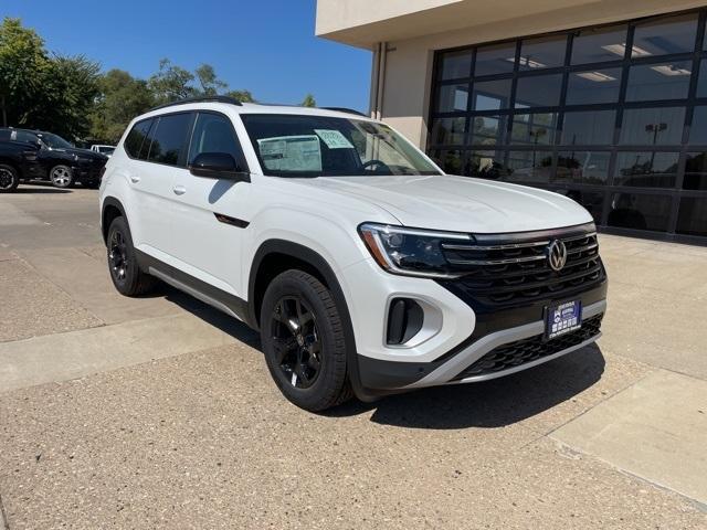 new 2026 Volkswagen Atlas car, priced at $49,264