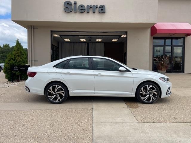 new 2025 Volkswagen Jetta car, priced at $30,142