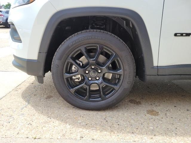 new 2025 Jeep Compass car, priced at $30,607