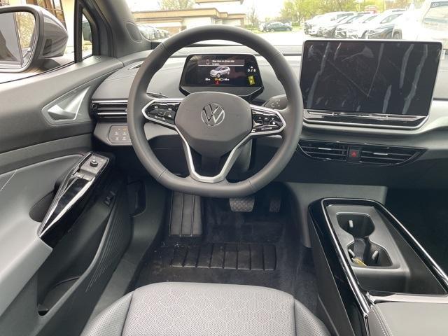 new 2025 Volkswagen ID.4 car