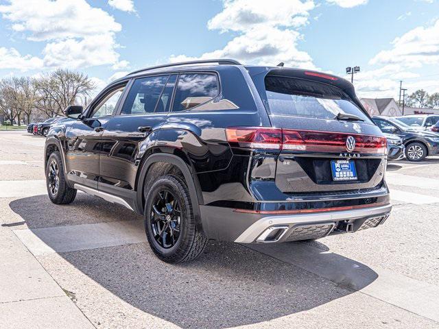 new 2024 Volkswagen Atlas car, priced at $44,364