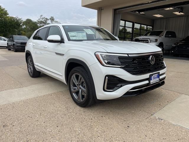 new 2024 Volkswagen Atlas Cross Sport car, priced at $48,150