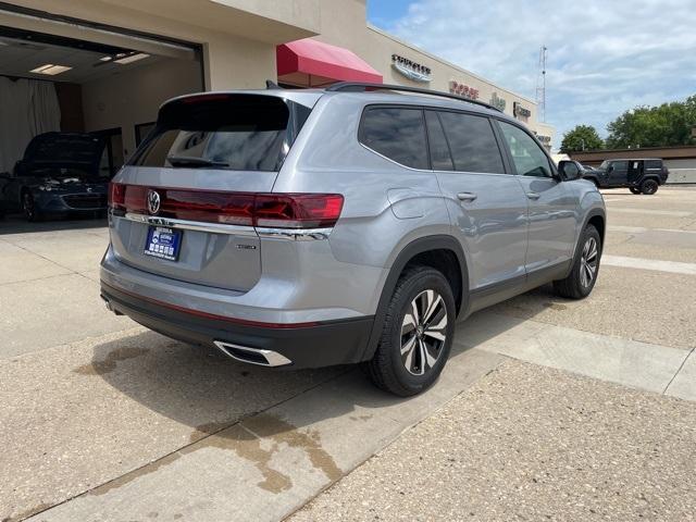 new 2024 Volkswagen Atlas car, priced at $38,153