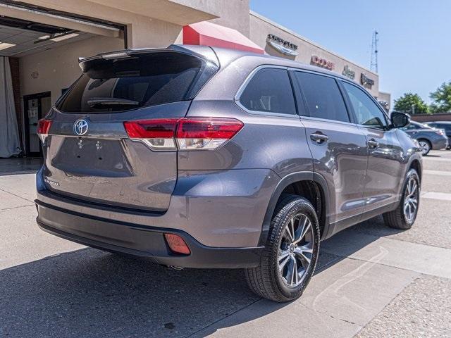 used 2019 Toyota Highlander car, priced at $18,949