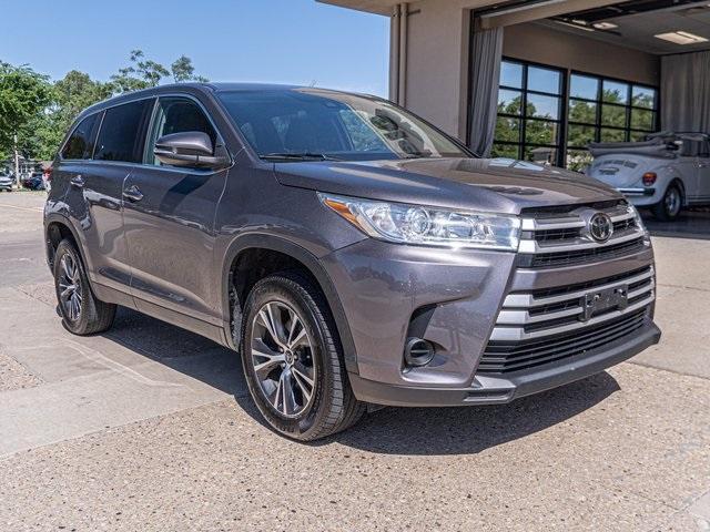 used 2019 Toyota Highlander car, priced at $18,949