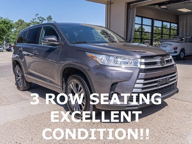 used 2019 Toyota Highlander car, priced at $18,689