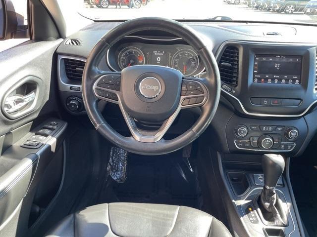 used 2020 Jeep Cherokee car, priced at $15,549