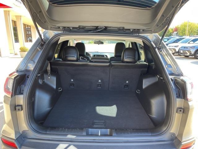 used 2020 Jeep Cherokee car, priced at $15,549