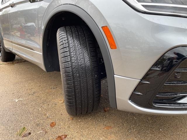 new 2024 Volkswagen Tiguan car, priced at $34,901