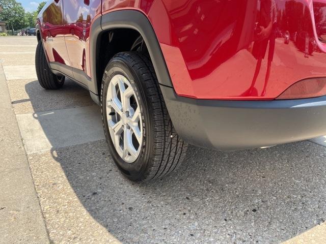 new 2024 Jeep Compass car, priced at $32,535