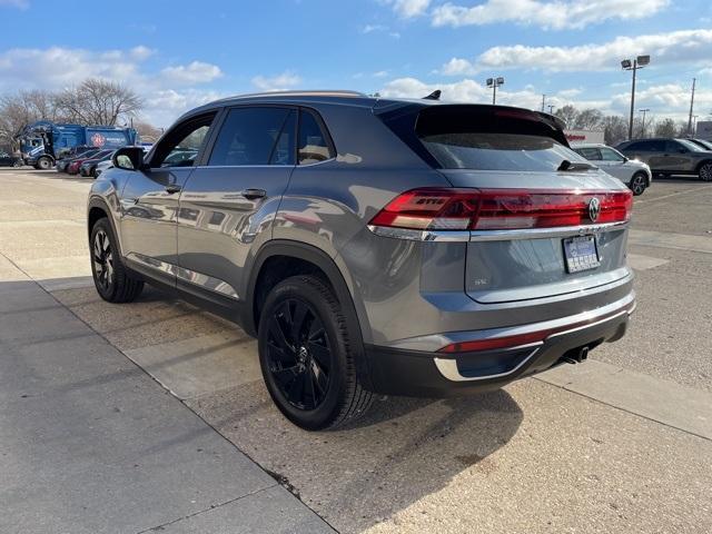 new 2025 Volkswagen Atlas Cross Sport car, priced at $44,411