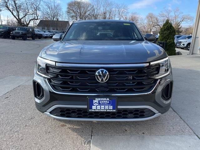 new 2025 Volkswagen Atlas Cross Sport car, priced at $44,411