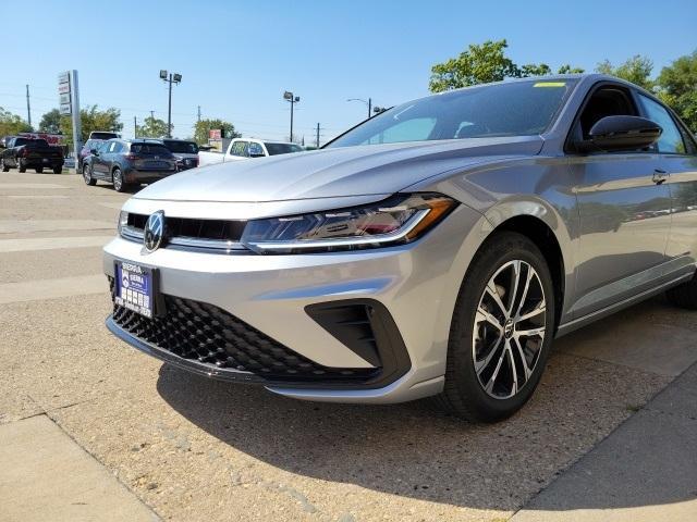 new 2025 Volkswagen Jetta car, priced at $24,092