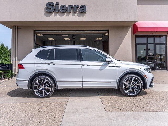 new 2024 Volkswagen Tiguan car, priced at $38,748