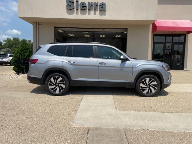 new 2024 Volkswagen Atlas car, priced at $41,551