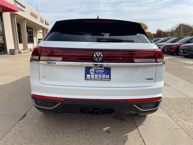 new 2025 Volkswagen Atlas Cross Sport car, priced at $43,816