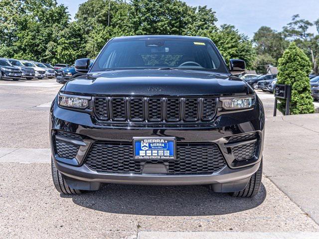 new 2024 Jeep Grand Cherokee car, priced at $46,175