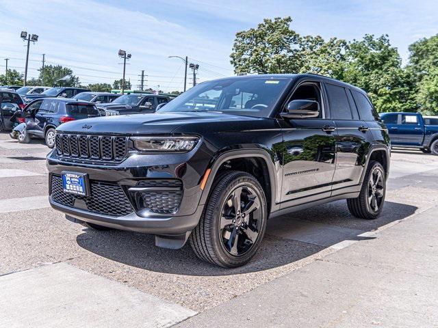 new 2024 Jeep Grand Cherokee car, priced at $46,175