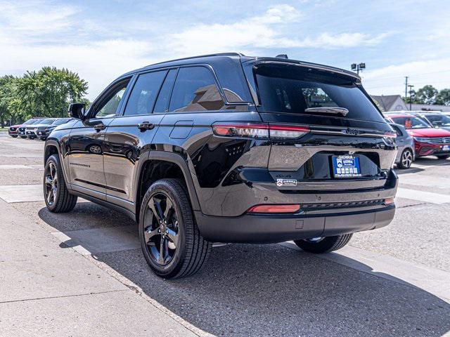 new 2024 Jeep Grand Cherokee car, priced at $46,175