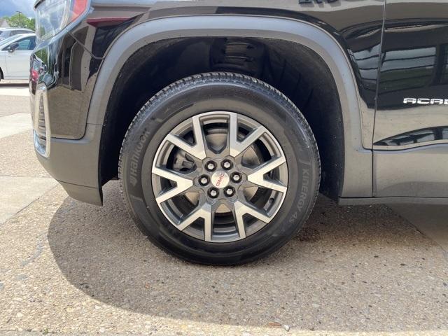 used 2022 GMC Acadia car, priced at $25,189