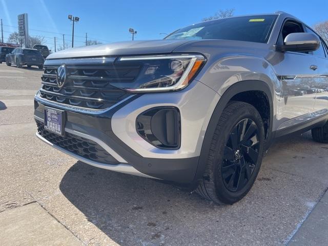 new 2025 Volkswagen Atlas Cross Sport car, priced at $44,141