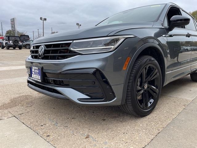 new 2024 Volkswagen Tiguan car, priced at $34,973