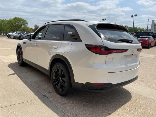 new 2025 Mazda CX-90 car