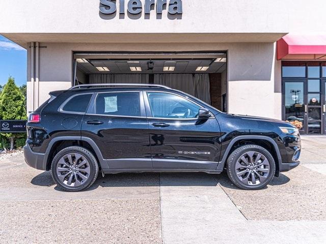 used 2021 Jeep Cherokee car, priced at $25,989