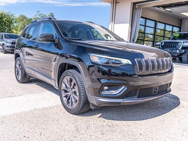 used 2021 Jeep Cherokee car, priced at $25,989