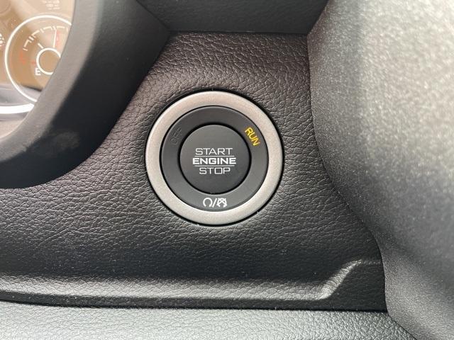 new 2025 Ram 1500 car, priced at $47,060