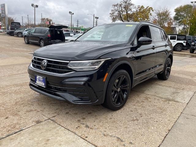 new 2024 Volkswagen Tiguan car, priced at $34,901