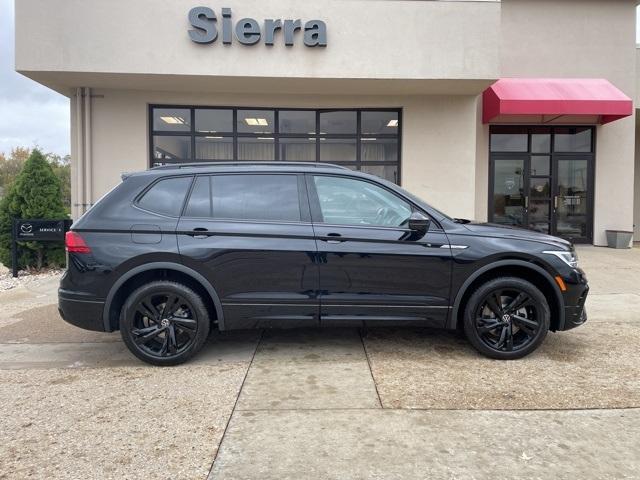 new 2024 Volkswagen Tiguan car, priced at $34,901