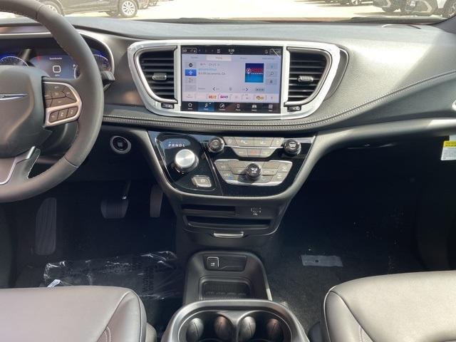 new 2026 Chrysler Pacifica car, priced at $43,541