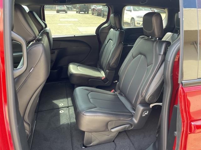 new 2026 Chrysler Pacifica car, priced at $43,541