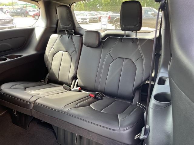 new 2026 Chrysler Pacifica car, priced at $43,541