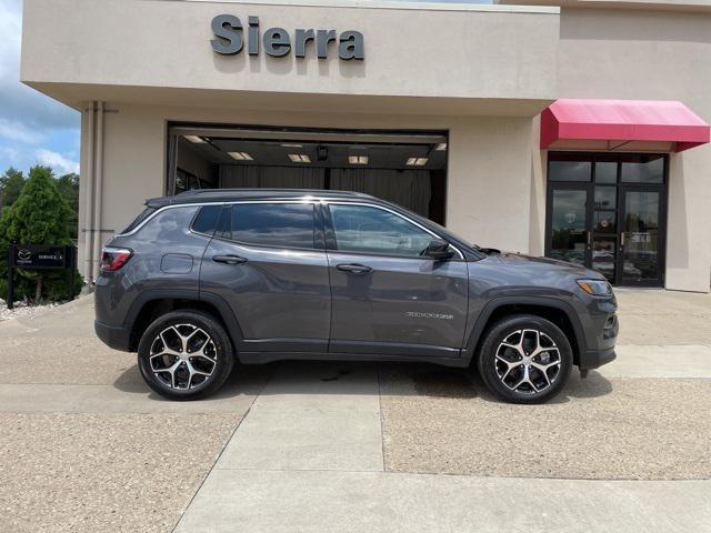 new 2024 Jeep Compass car, priced at $33,435