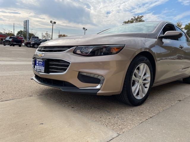 used 2018 Chevrolet Malibu car, priced at $17,719