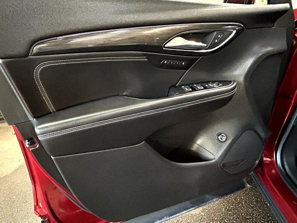 used 2021 Buick Envision car, priced at $21,900