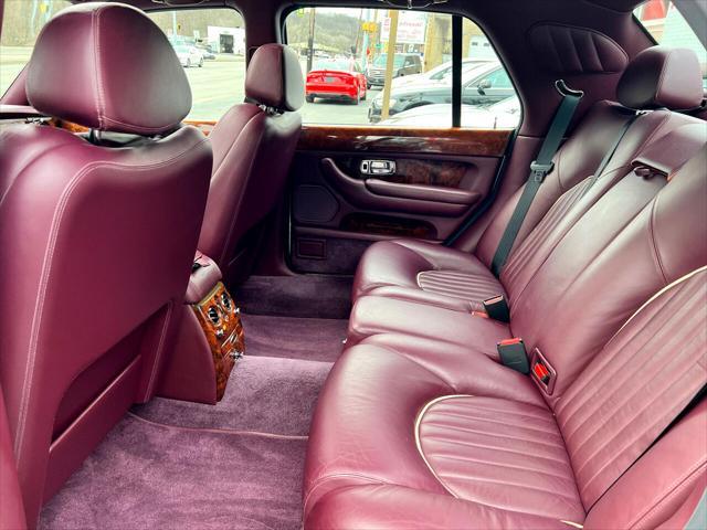 used 2000 Bentley Arnage car, priced at $33,900