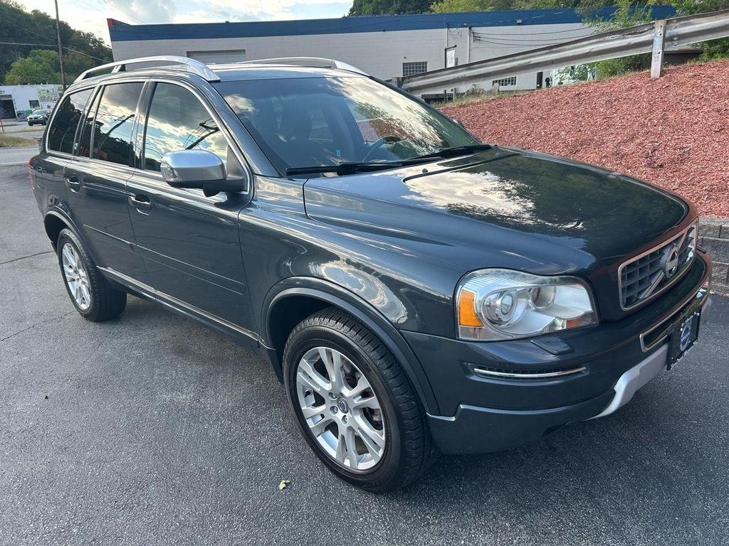used 2014 Volvo XC90 car, priced at $12,900