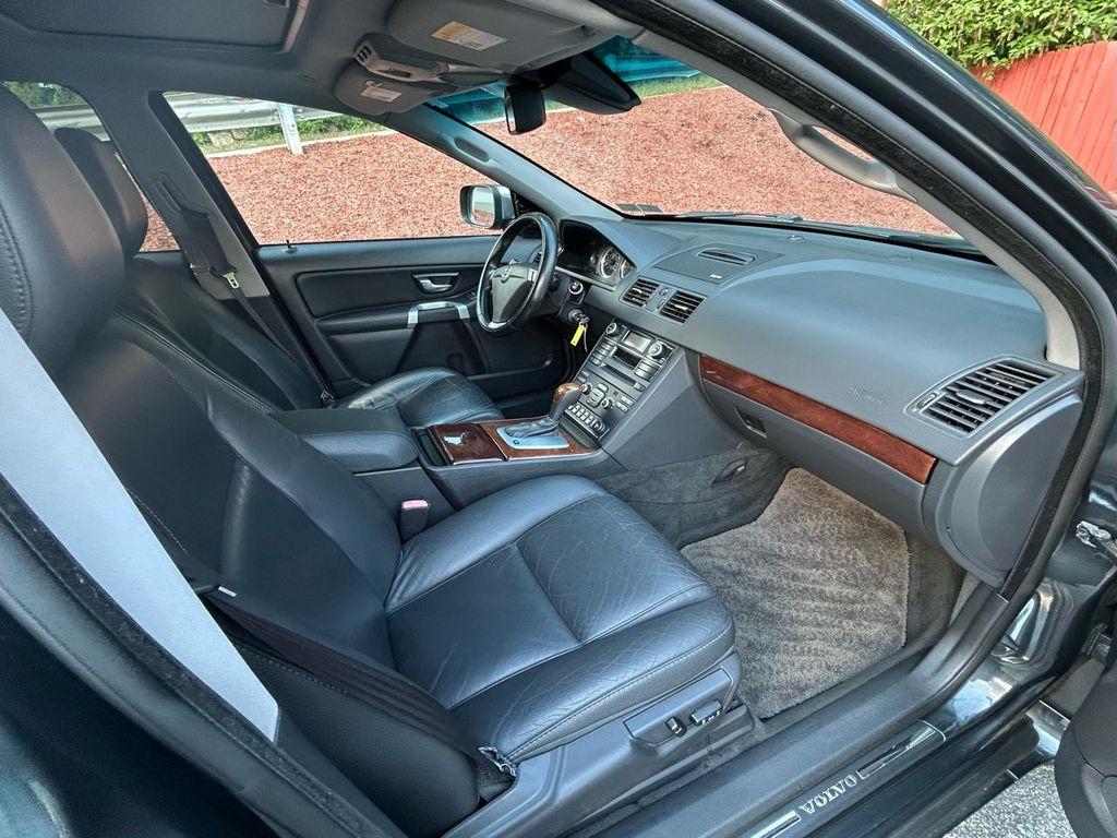 used 2014 Volvo XC90 car, priced at $12,900