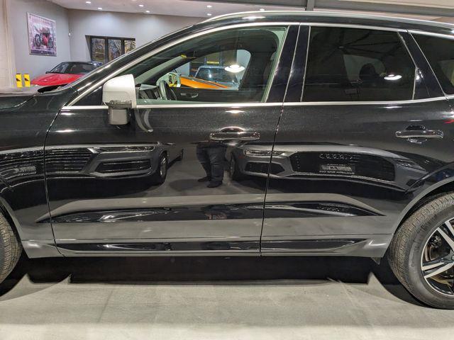 used 2018 Volvo XC60 car, priced at $23,470