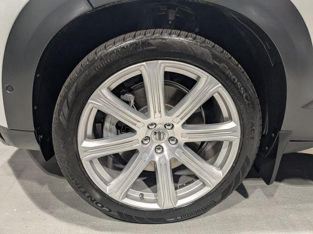 used 2017 Volvo XC90 Hybrid car, priced at $28,370