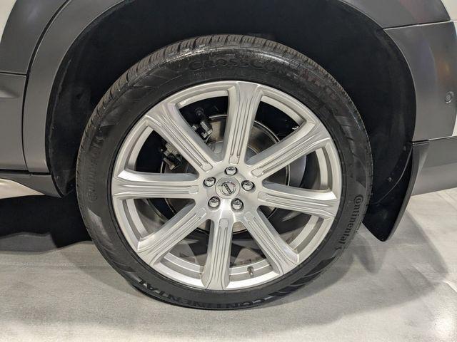 used 2017 Volvo XC90 Hybrid car, priced at $28,370