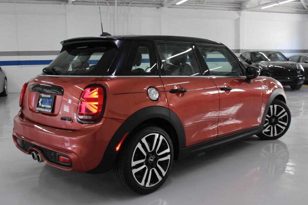 used 2021 MINI Hardtop car, priced at $24,998