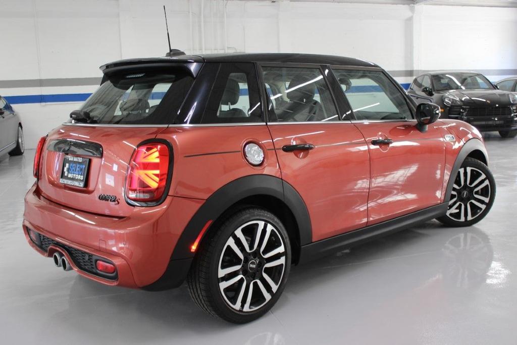 used 2021 MINI Hardtop car, priced at $24,998