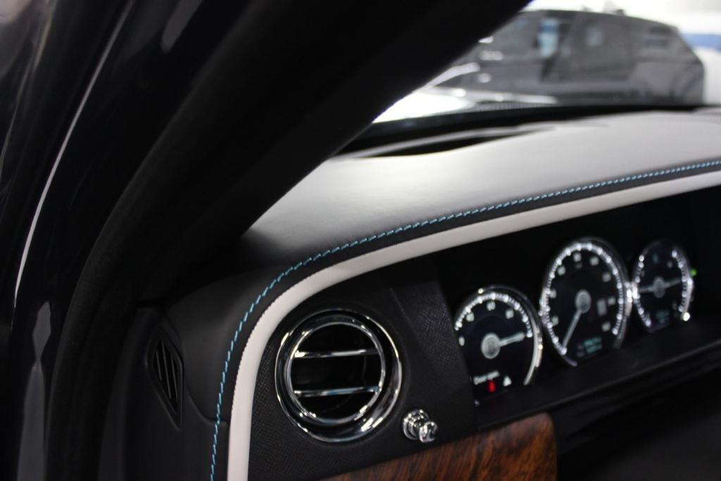 used 2020 Rolls-Royce Cullinan car, priced at $268,888