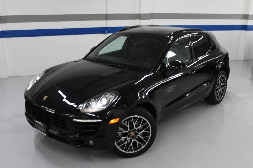 used 2018 Porsche Macan car, priced at $31,998