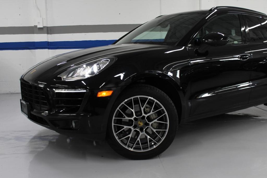 used 2018 Porsche Macan car, priced at $31,998